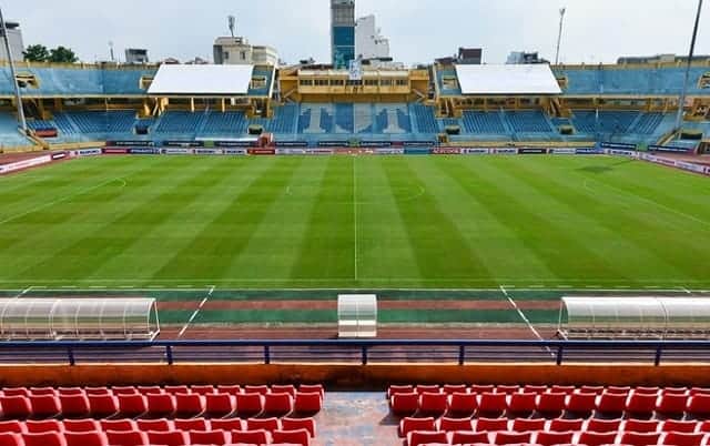 Sân vận động Hàng Đẫy lớn nhất Việt Nam